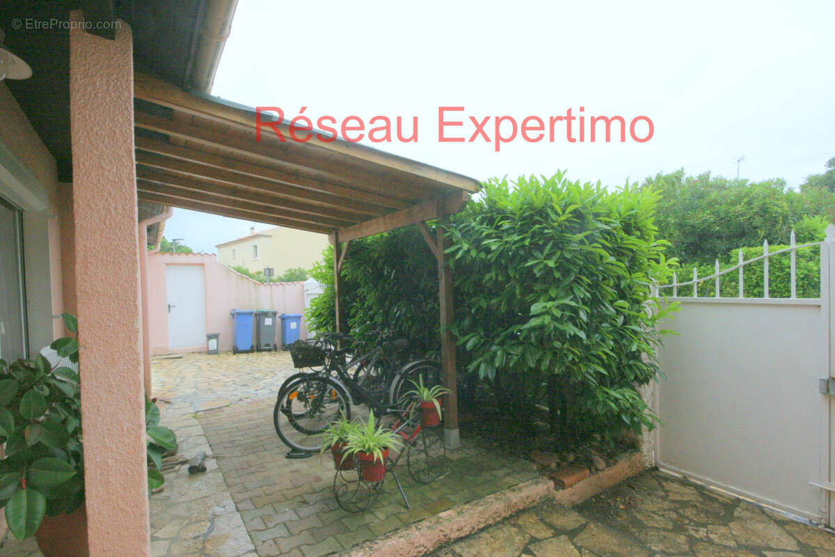 Maison à AUBORD