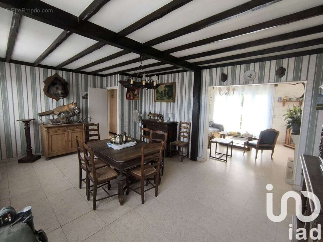 Photo 4 - Maison à LA CHAPELLE-EN-SERVAL
