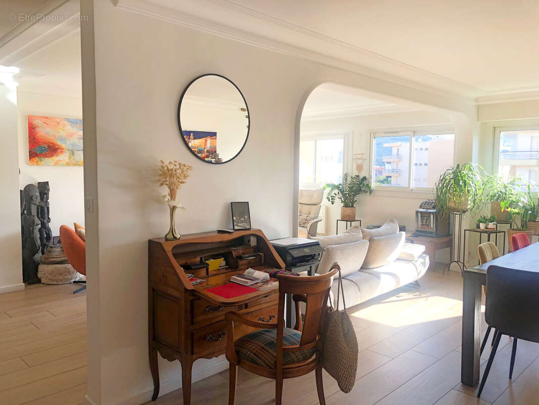 Appartement à HYERES