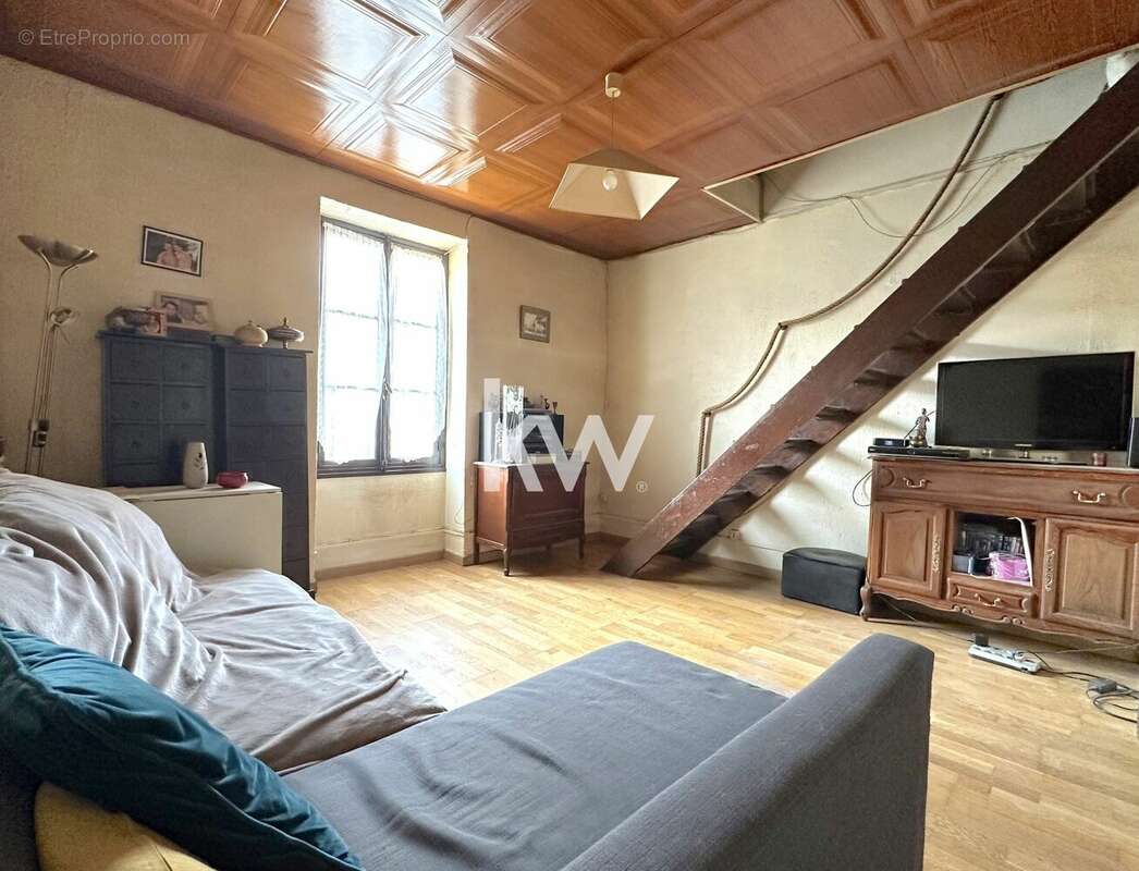 Appartement à GOMETZ-LE-CHATEL