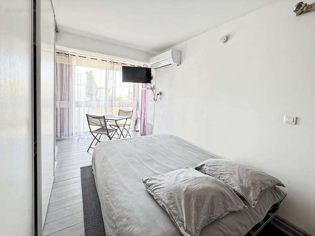 Appartement à HYERES