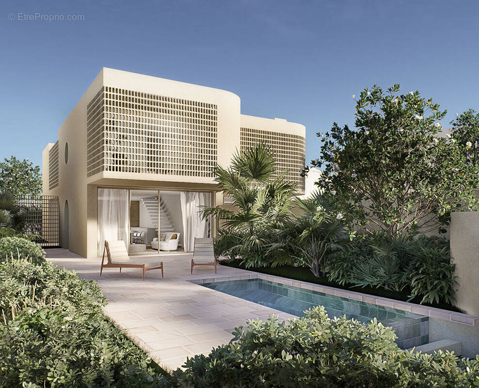 Maison à SAUSSET-LES-PINS