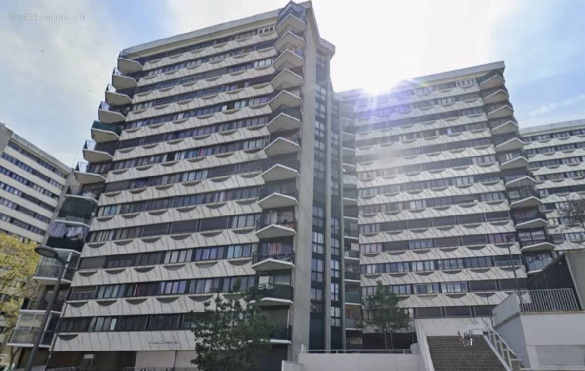 Appartement à GRIGNY