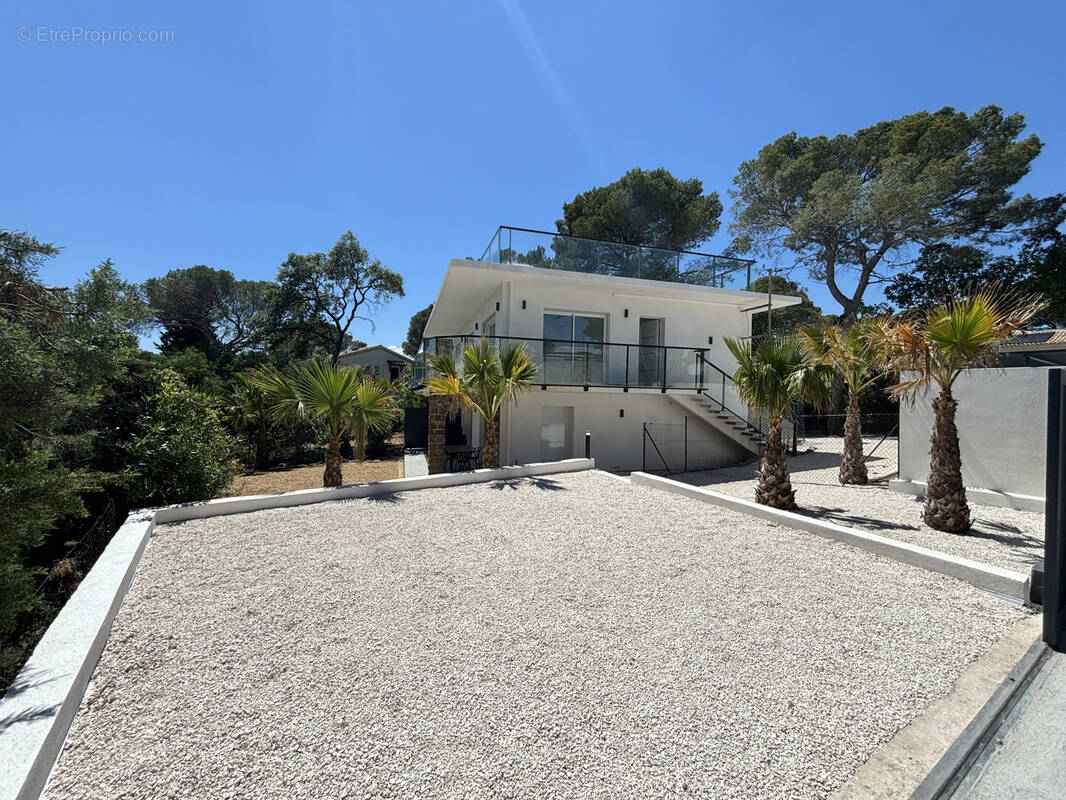 Appartement à SAINT-RAPHAEL