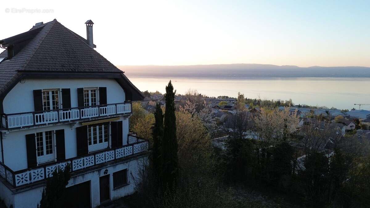 Maison à EVIAN-LES-BAINS