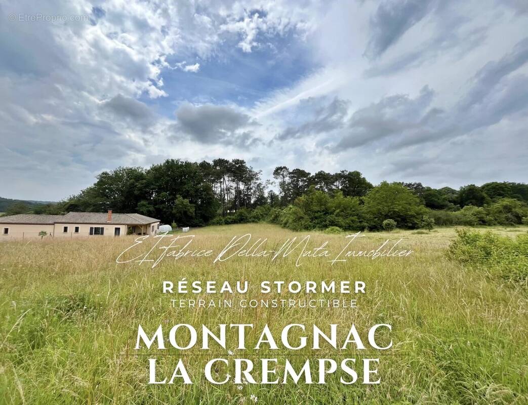 Terrain à MONTAGNAC-LA-CREMPSE