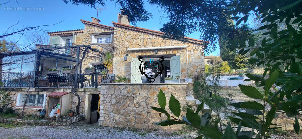 Maison à SAINT-PAUL-EN-FORET