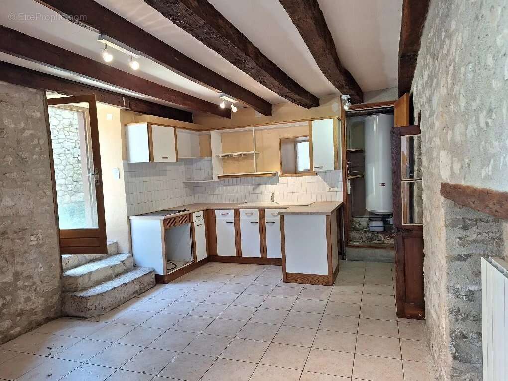 Maison à LA ROCHEFOUCAULD