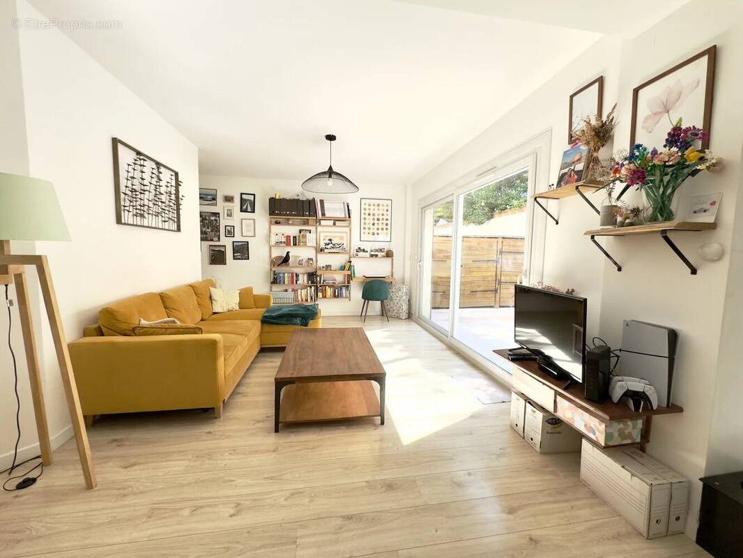 Appartement à BORDEAUX
