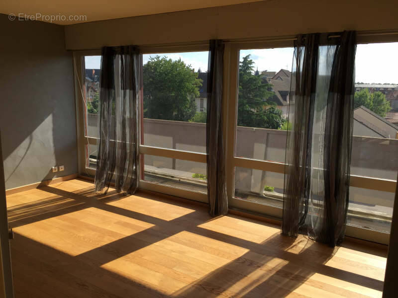 Appartement à MOULINS