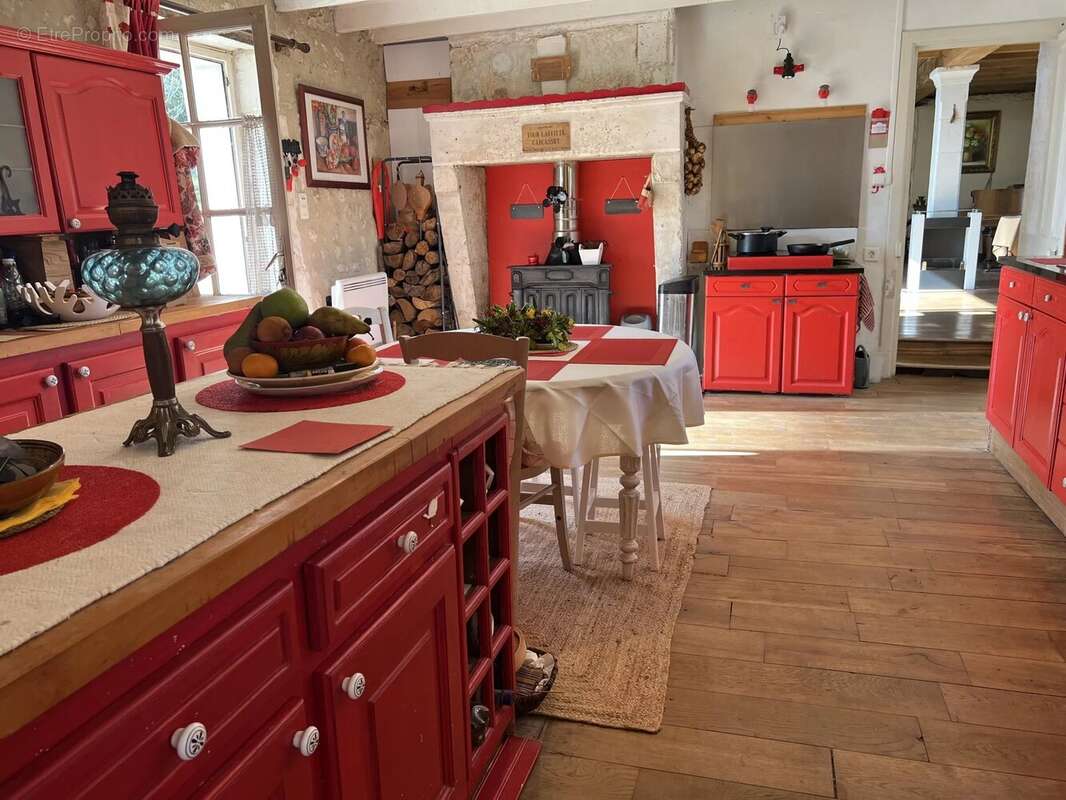 Maison à BOUTEILLES-SAINT-SEBASTIEN