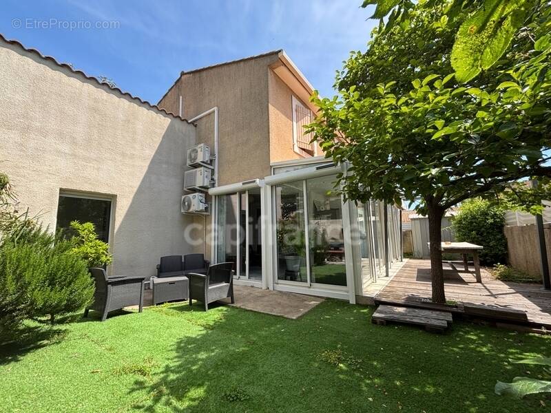 Maison à LESPIGNAN