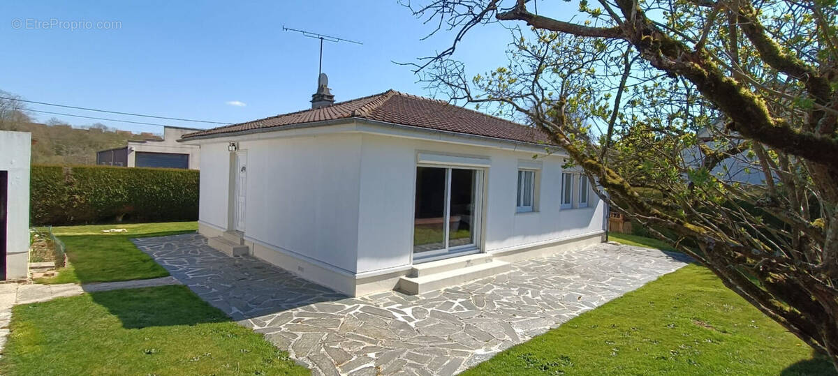 Maison à BORNEL
