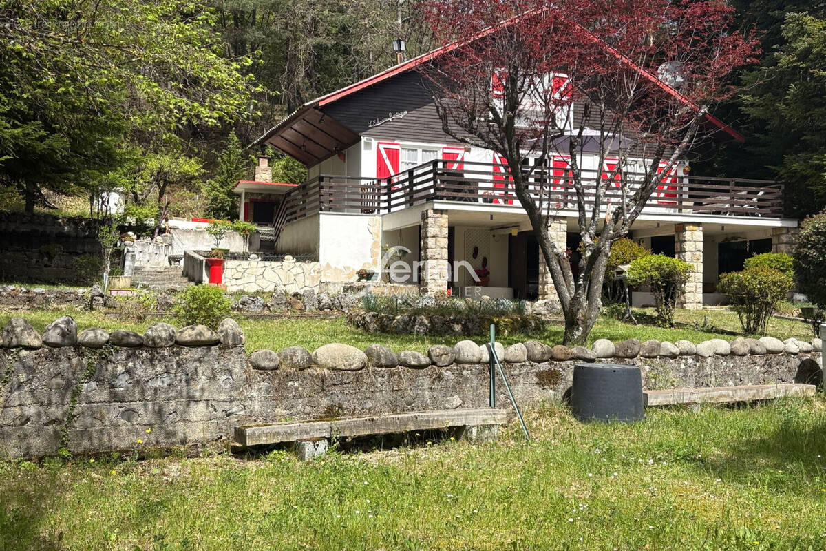 Maison à LA BASTIDE