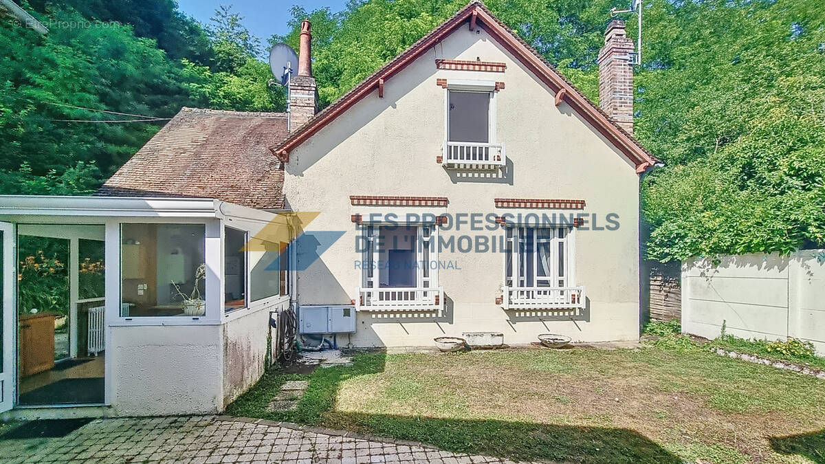 Maison à FERRIERES-EN-GATINAIS