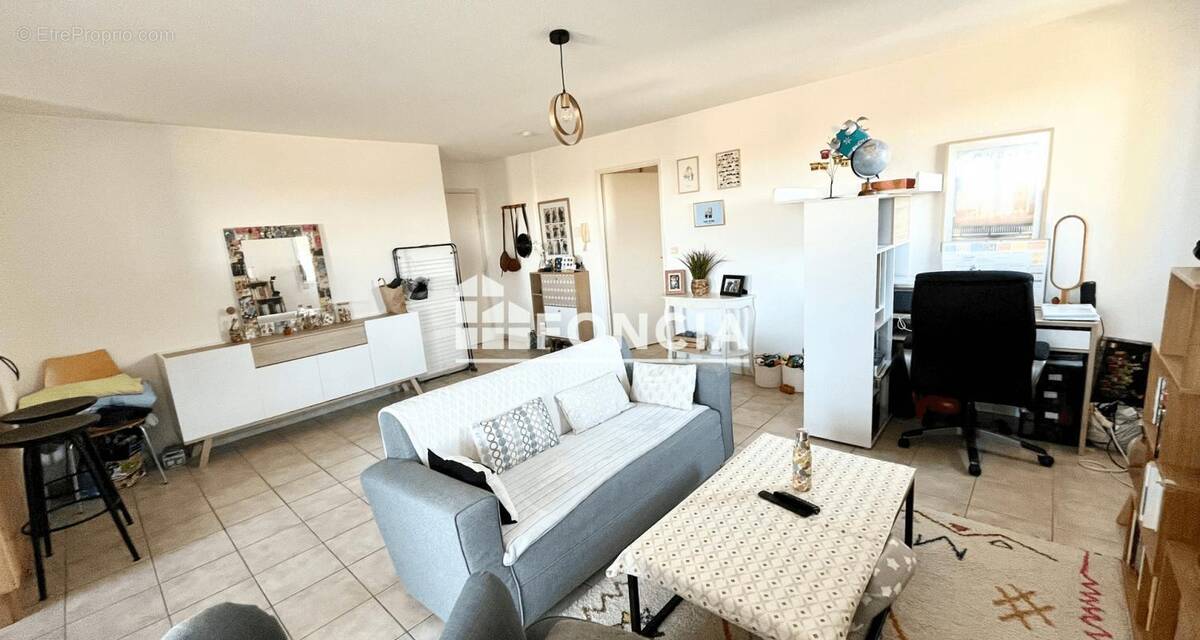 Appartement à POMPERTUZAT