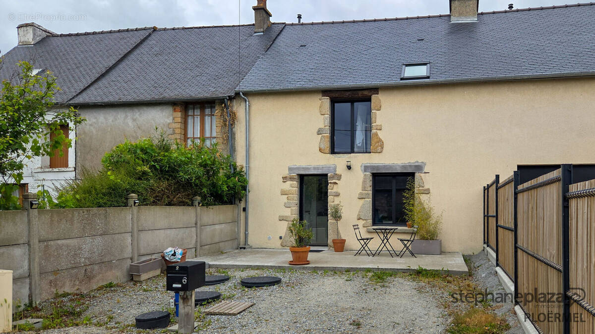 Maison à PLOERMEL