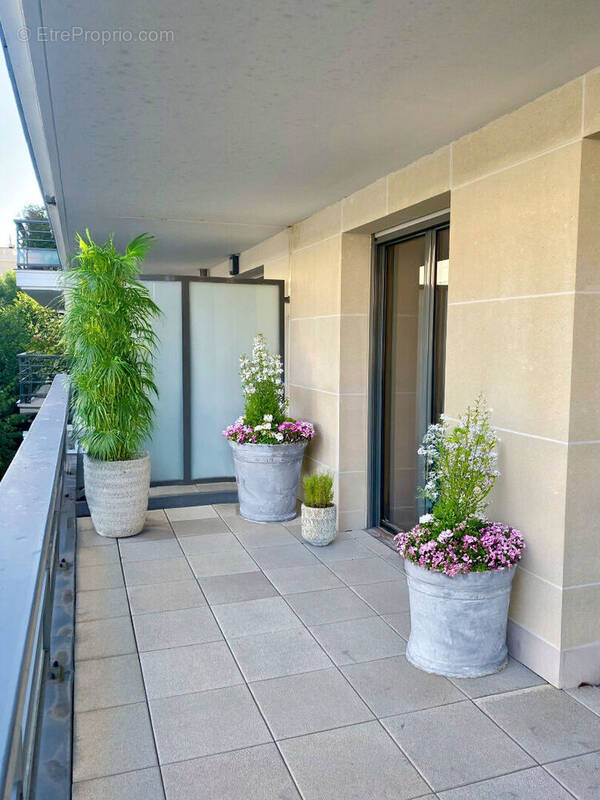 Appartement à CHAVILLE