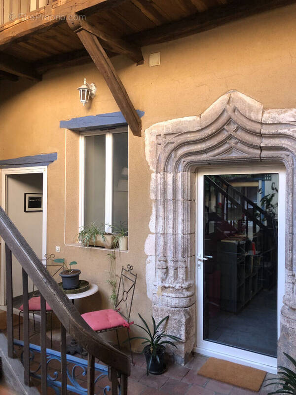 Appartement à CAHORS