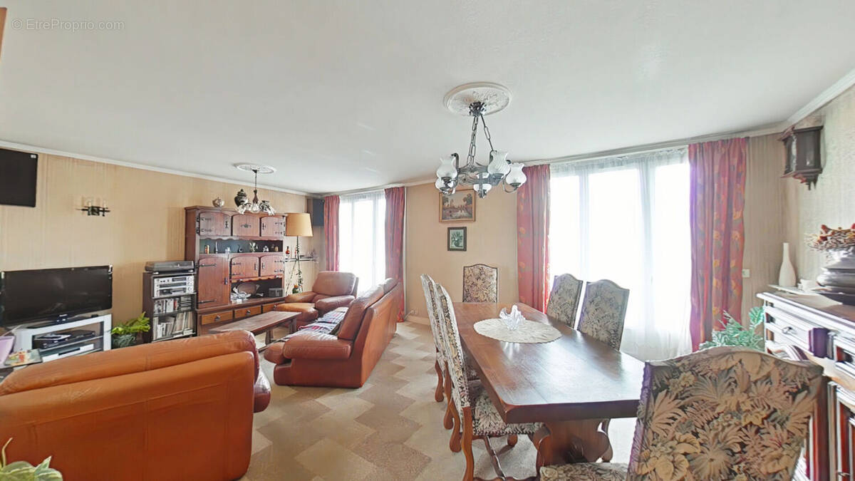 Appartement à JOUE-LES-TOURS
