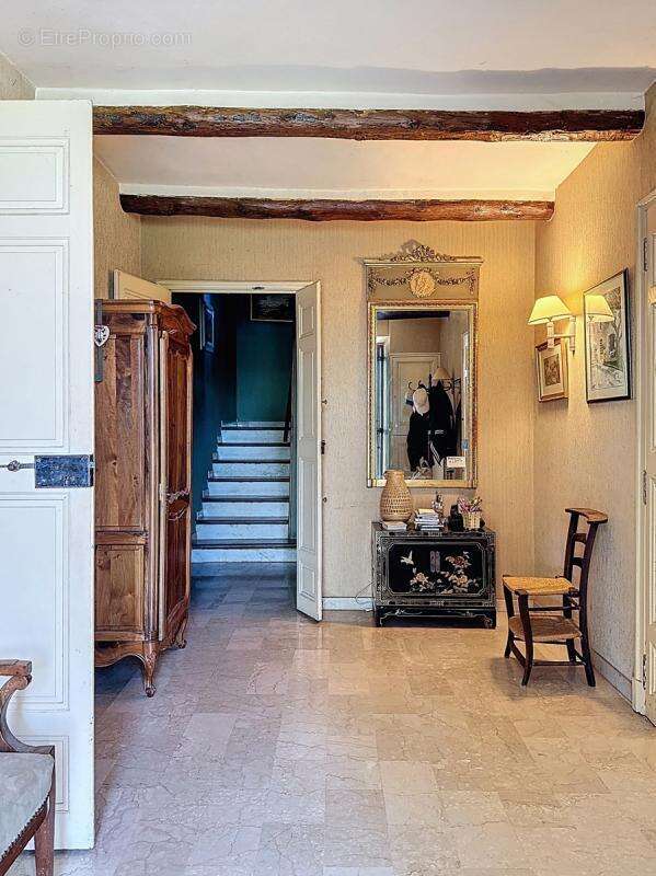 Maison à MONTEUX