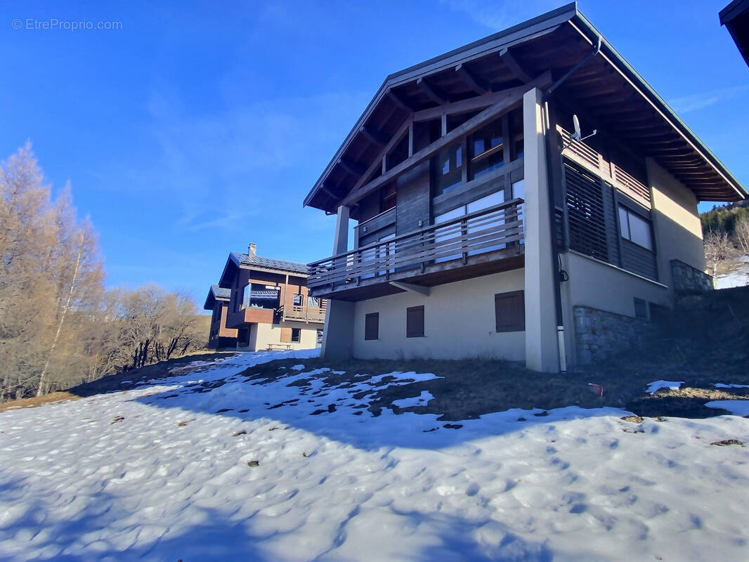 Maison à VALEZAN