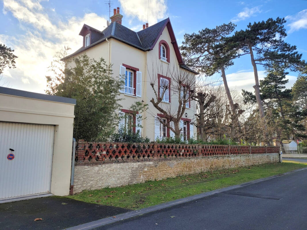 Maison à CABOURG