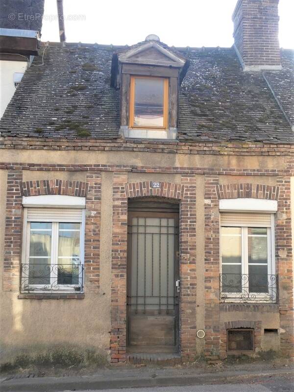Maison à BREZOLLES