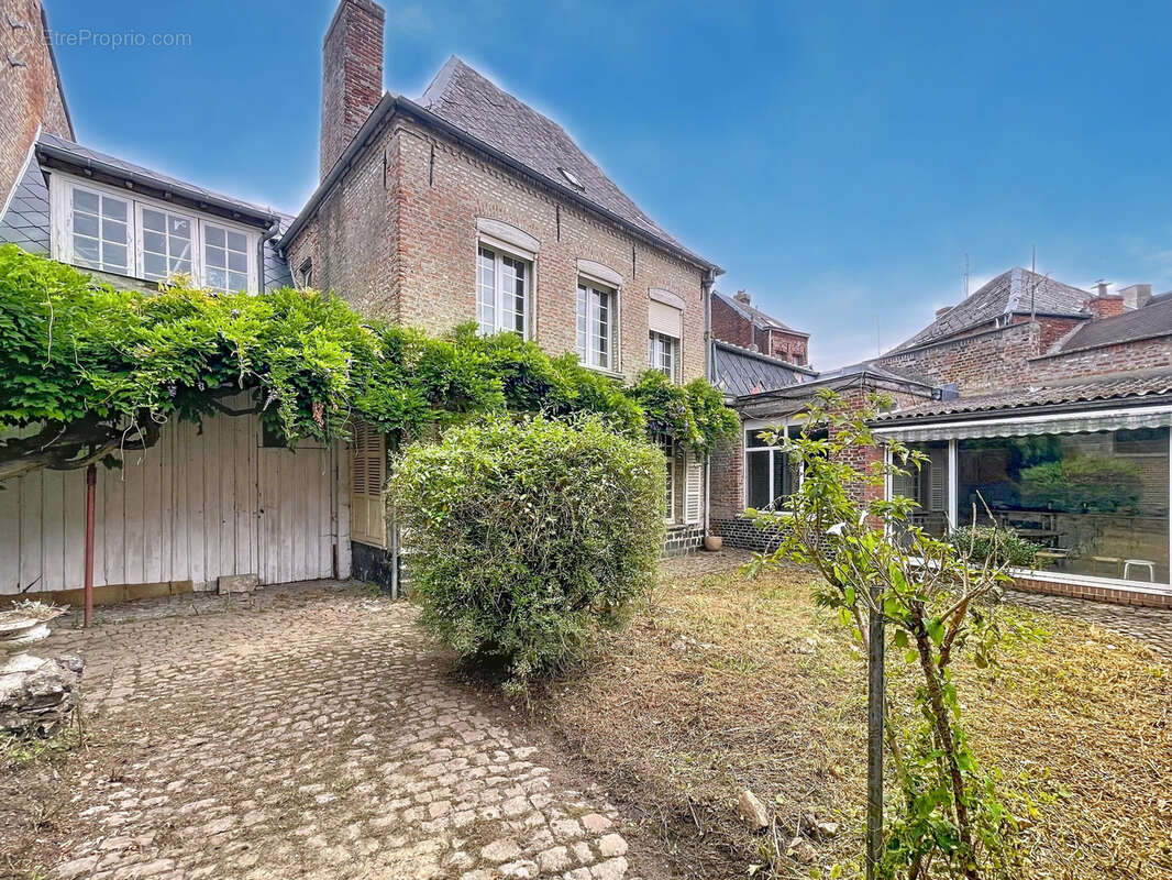 Maison à LE QUESNOY