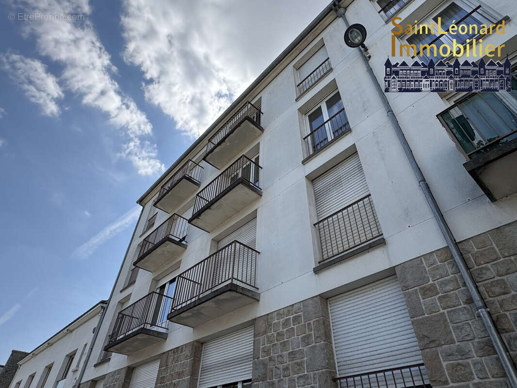 Appartement à FOUGERES