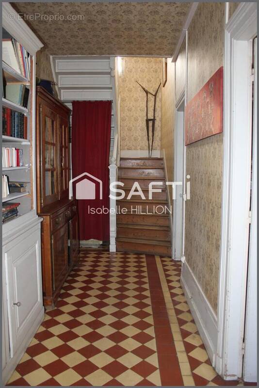 Photo 1 - Maison à LA NEUVILLE-EN-HEZ