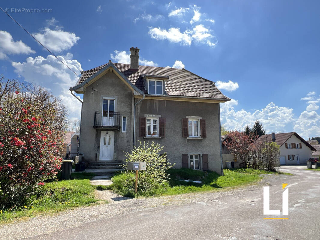 Appartement à CHARQUEMONT