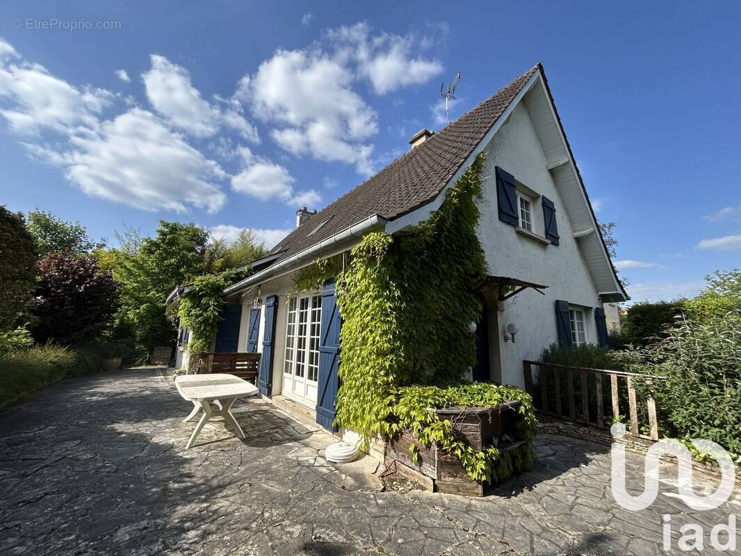 Photo 1 - Maison à CHAMPAGNE-SUR-OISE