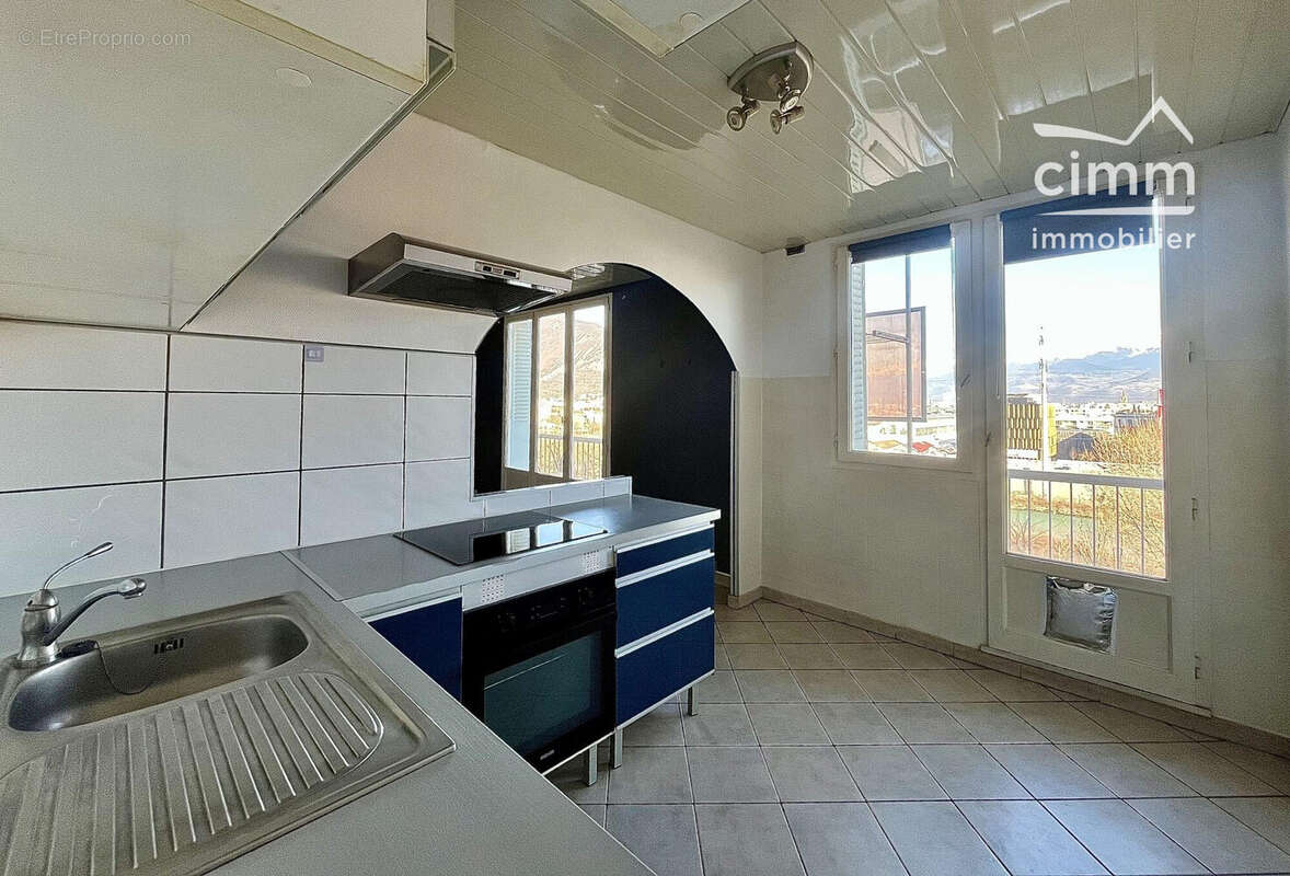 Appartement à SEYSSINET-PARISET