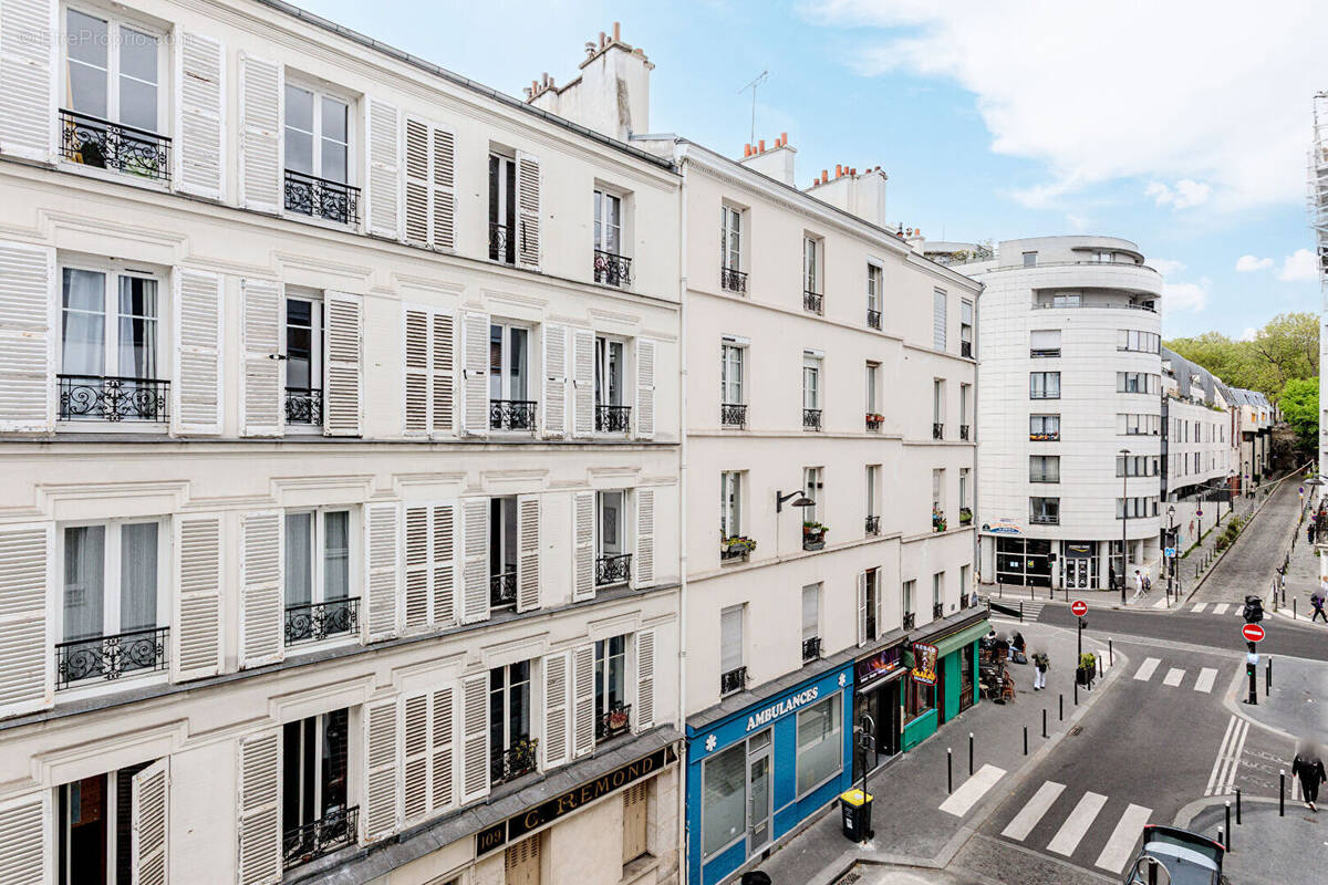 Appartement à PARIS-20E