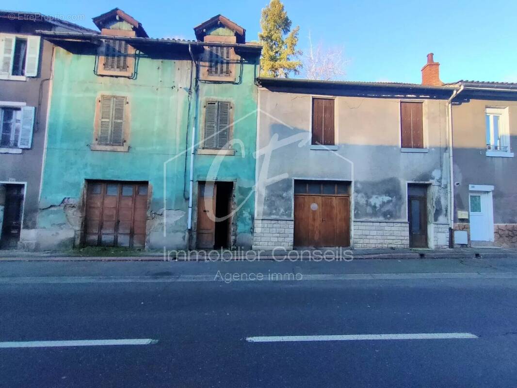 Maison à AUBIN