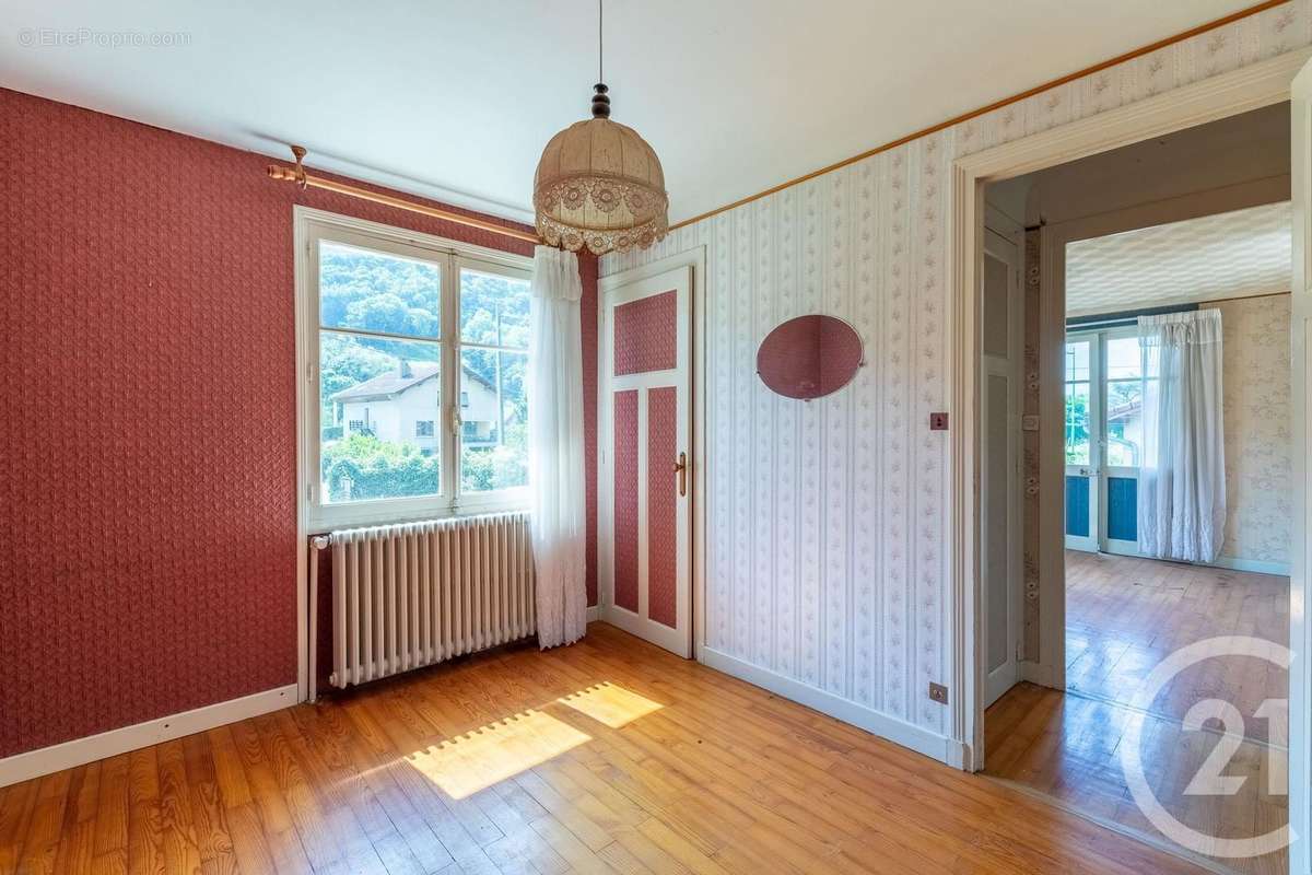 Maison à VIF