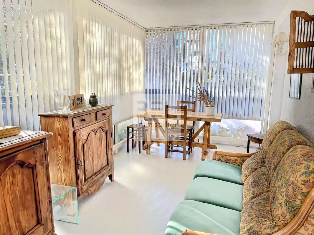 Appartement à PIERRELATTE