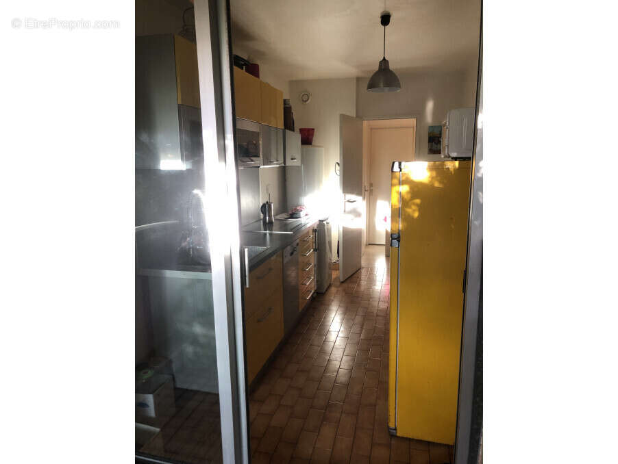 Appartement à MARSEILLE-8E