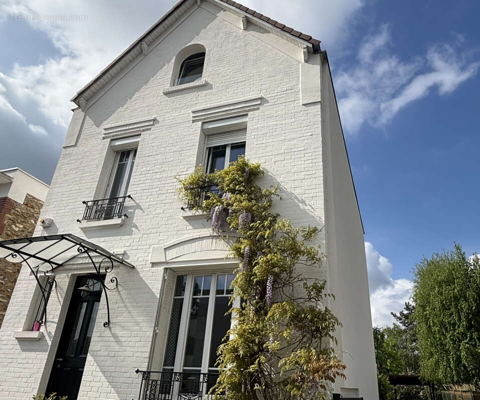 Maison à ENGHIEN-LES-BAINS