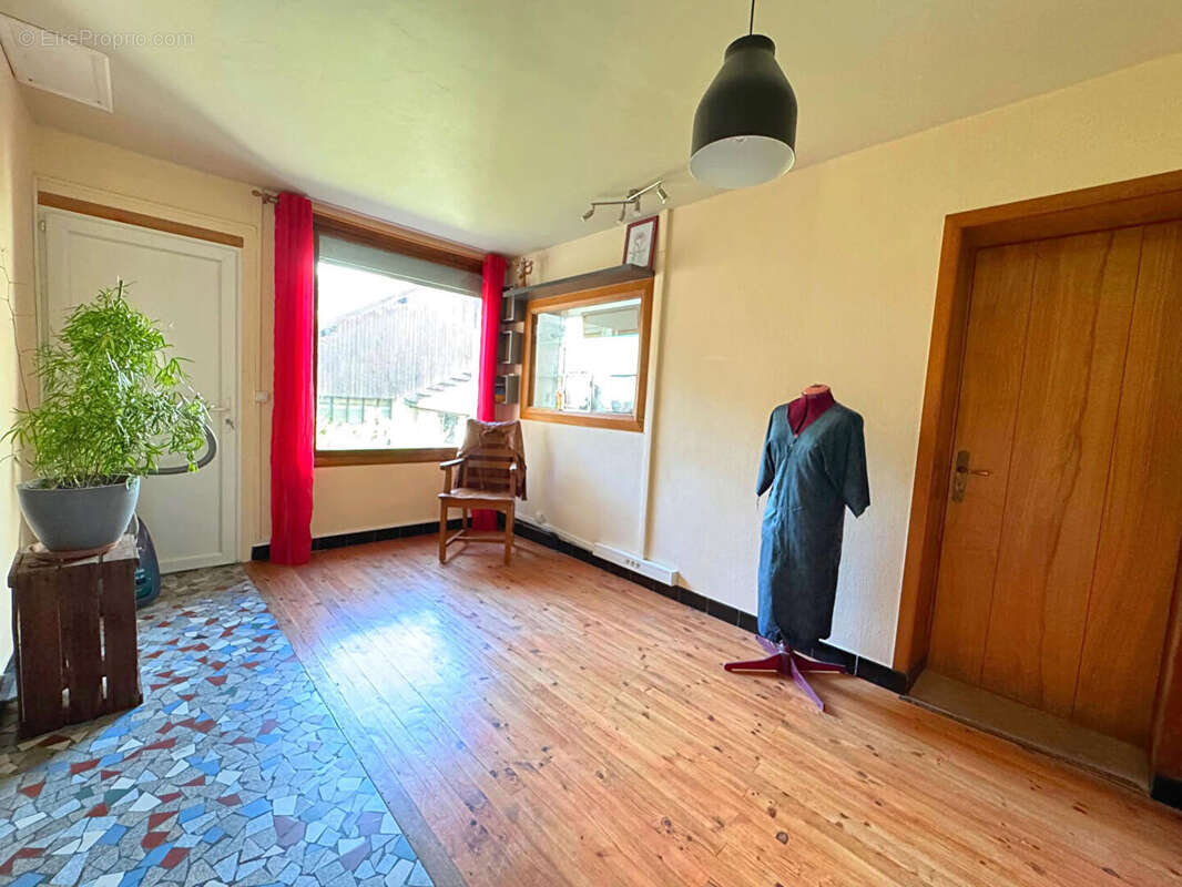 Maison à UGINE