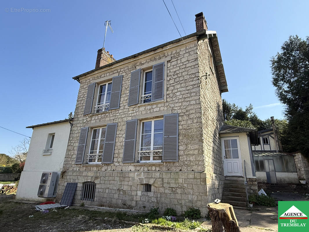 Maison à PARMAIN