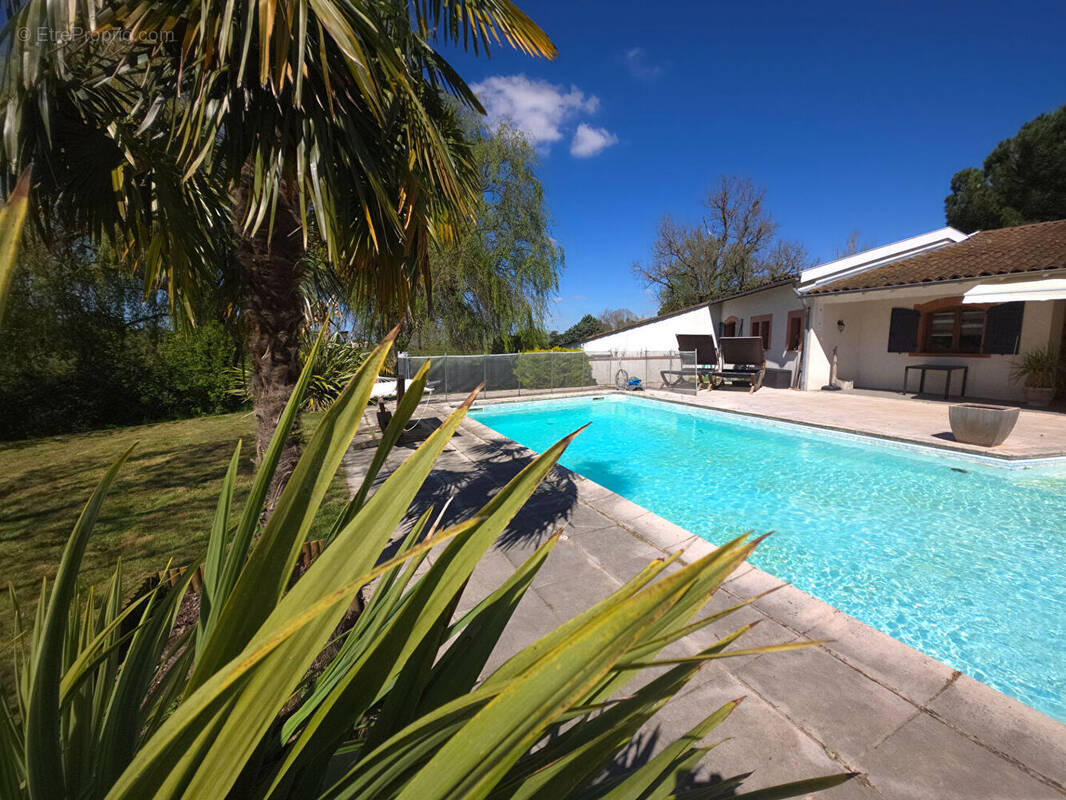 Maison à MERVILLE