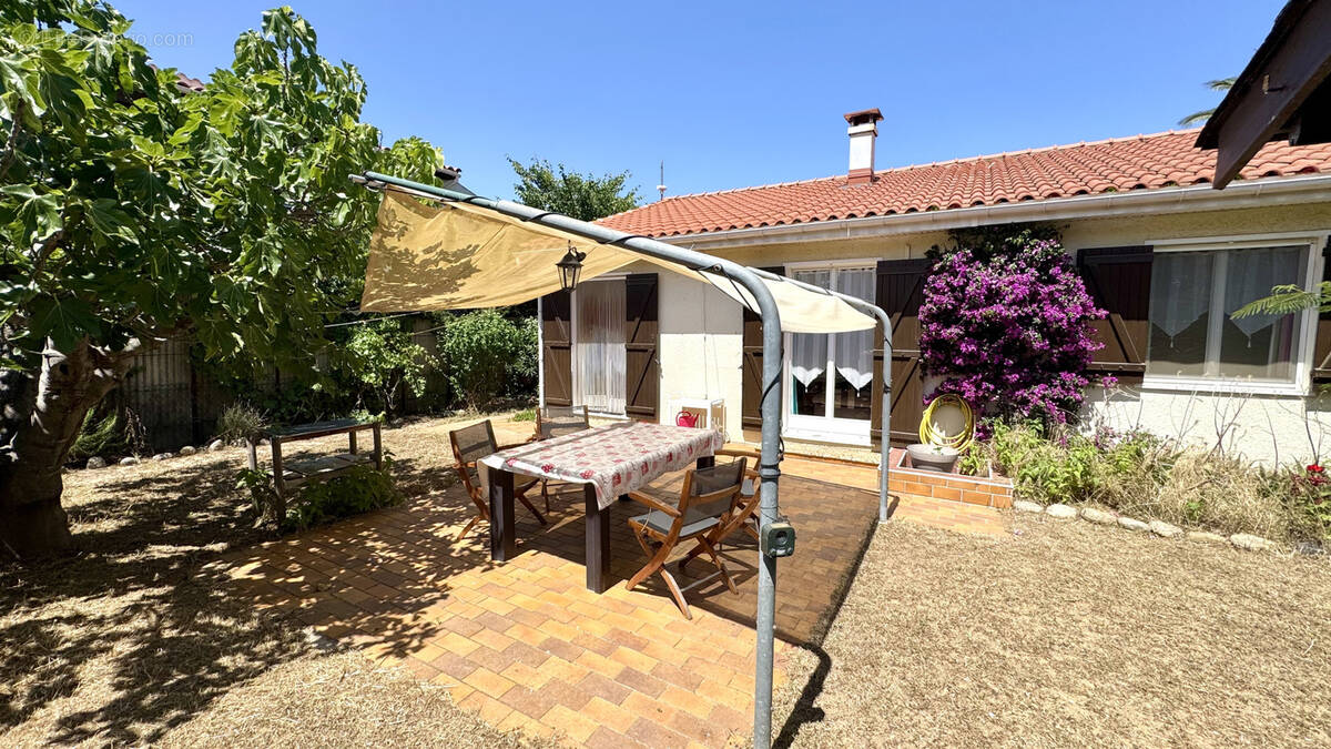 Maison à SAINT-CYPRIEN