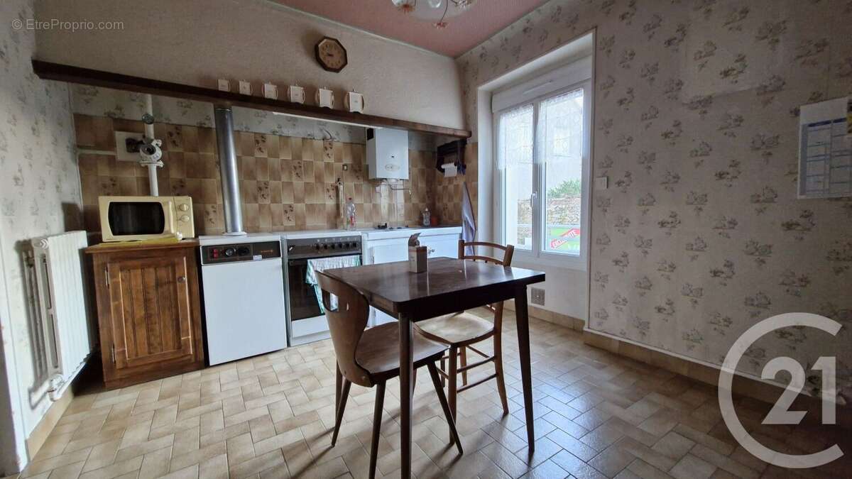 Maison à CHATEAUDUN