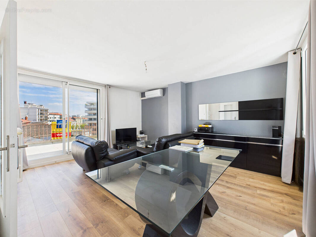 Appartement à CLERMONT-FERRAND
