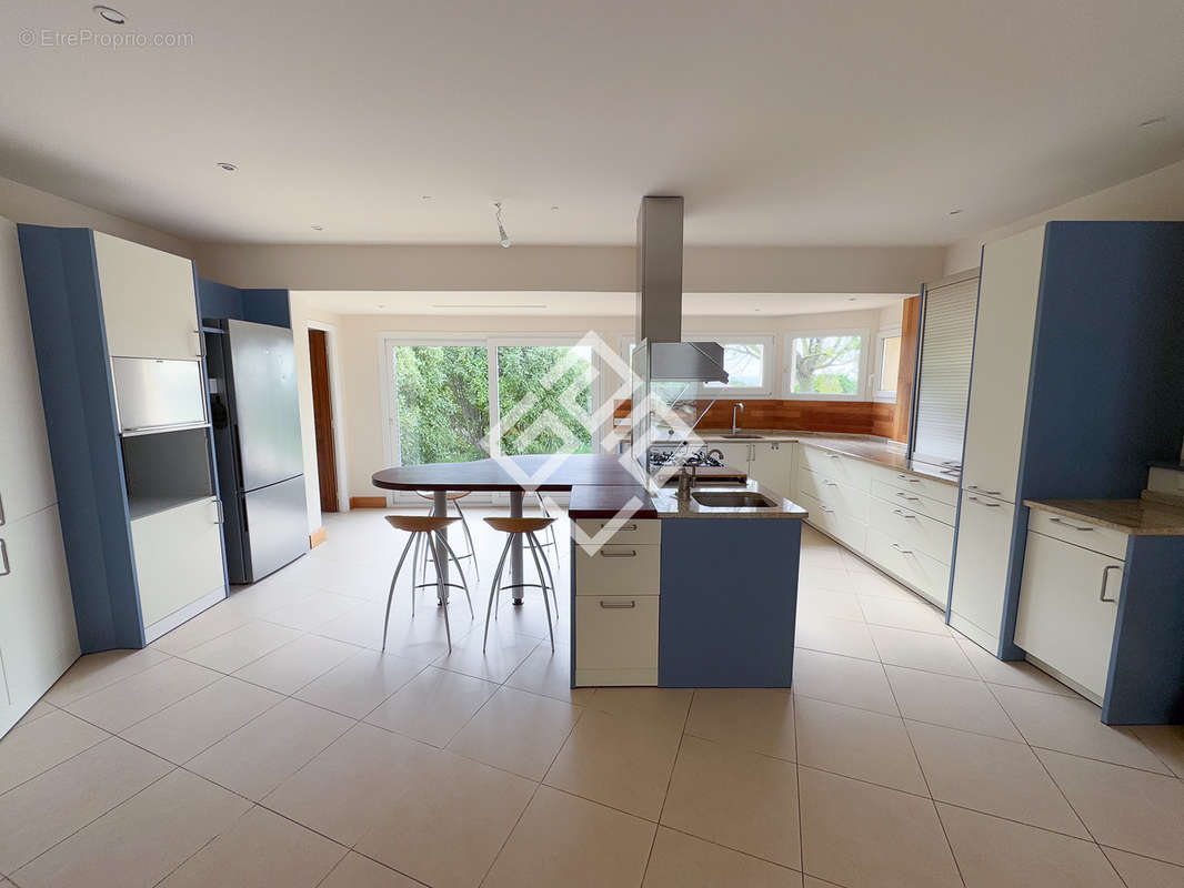 Maison à LEZIGNAN-CORBIERES