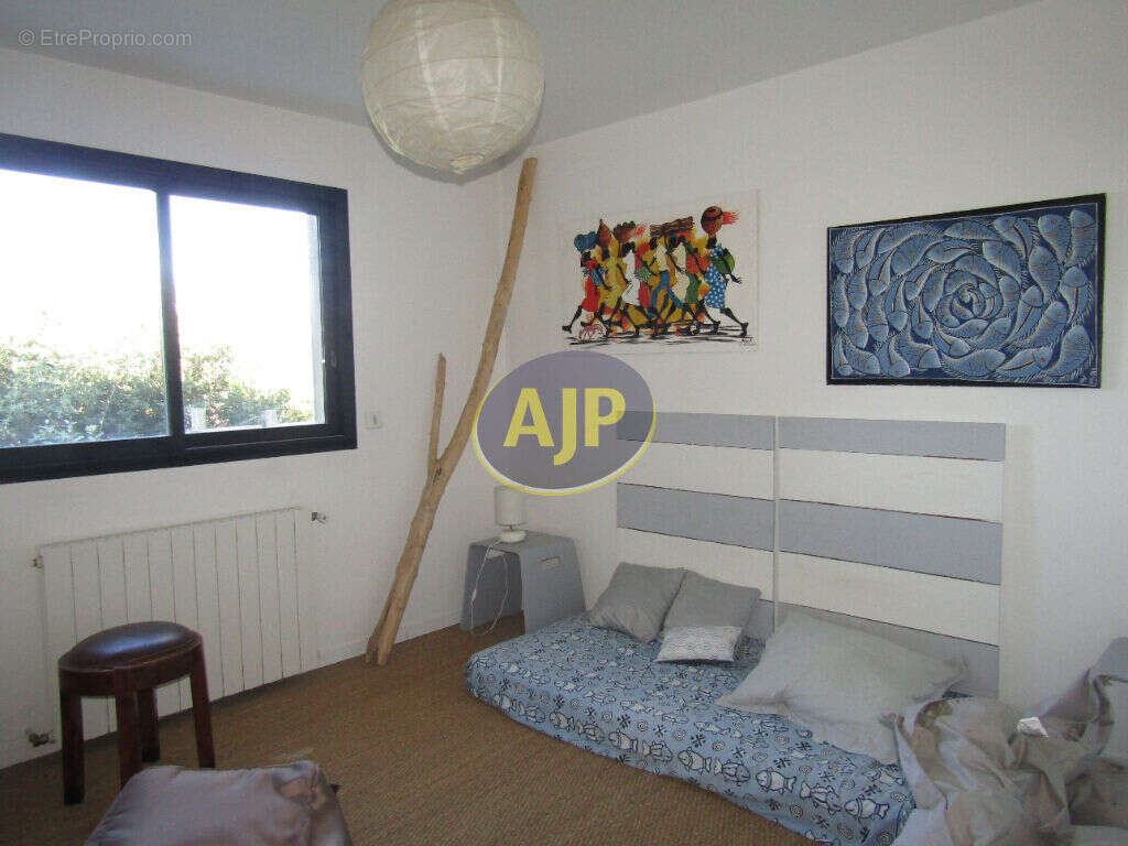 Maison à LACANAU