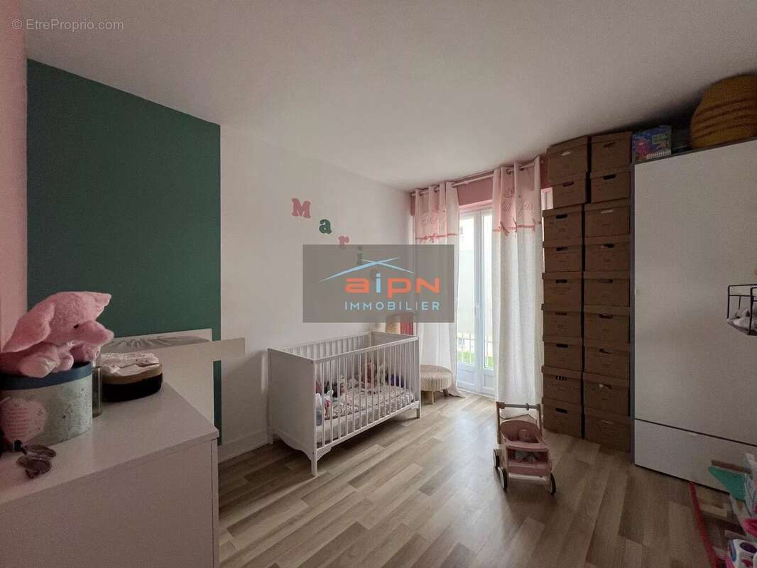 Appartement à PETIT-COURONNE