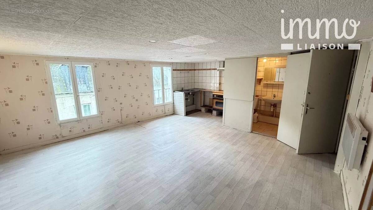 Appartement à SAVIGNY-SUR-BRAYE